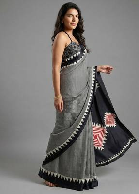 Black printed satin saree with blouse piece 2