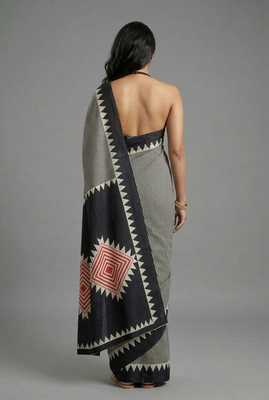 Black printed satin saree with blouse piece 3