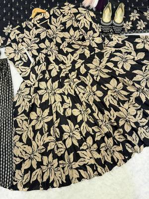 Elegant black muslin digital floral printed anarkali salwar suit with dupatta 4