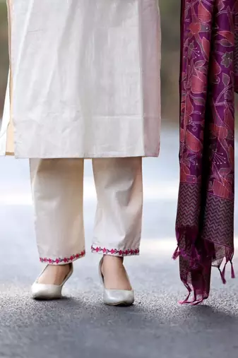 beige cotton kurta set with embroidery & contrast khadi silk dupatta