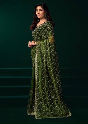 Green embroidered embellished bollywood net saree with blouse 3
