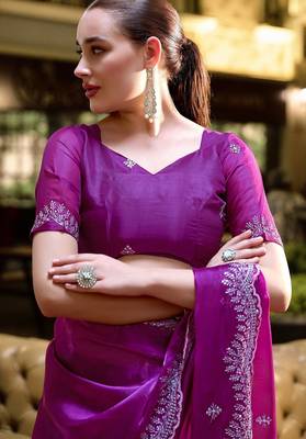 Magenta embroidered embellished shimmer chiffon bollywood saree with blouse 5