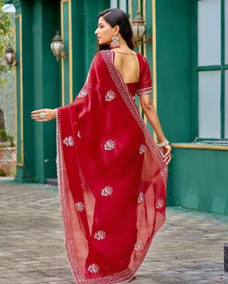 Red embroidered embellished shimmer chiffon bollywood saree with blouse 4