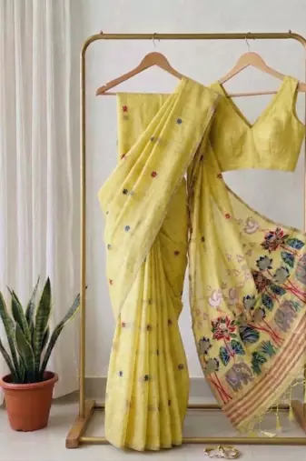Yellow Color elephant and floral type rich weaving pallu  Work Cotton Saree
