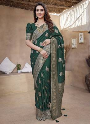 Green woven self design pure paithani silk saree with blouse 1