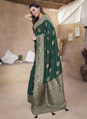 Green woven self design pure paithani silk saree with blouse 3