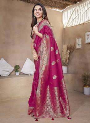 Hot pink woven self design pure paithani silk saree with blouse 3