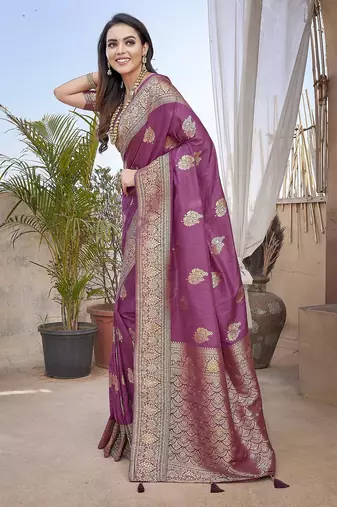 Light purple woven self design pure paithani silk saree with blouse
