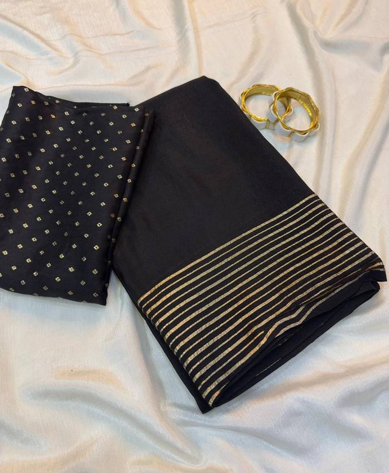 Black Color  zari border with rich pallu Work  silk saree