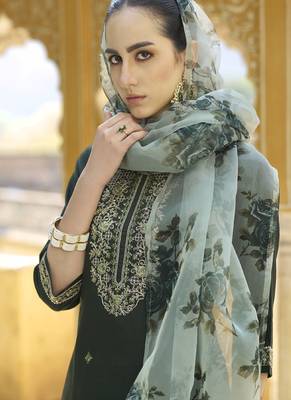 Dark-green embroidered viscose rayon salwar suit 2