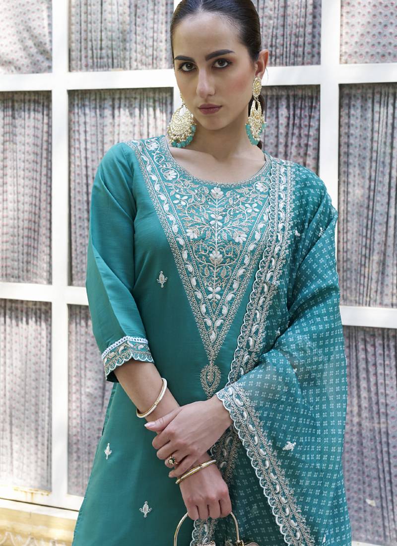 Dark-turquoise embroidered blend silk salwar suit