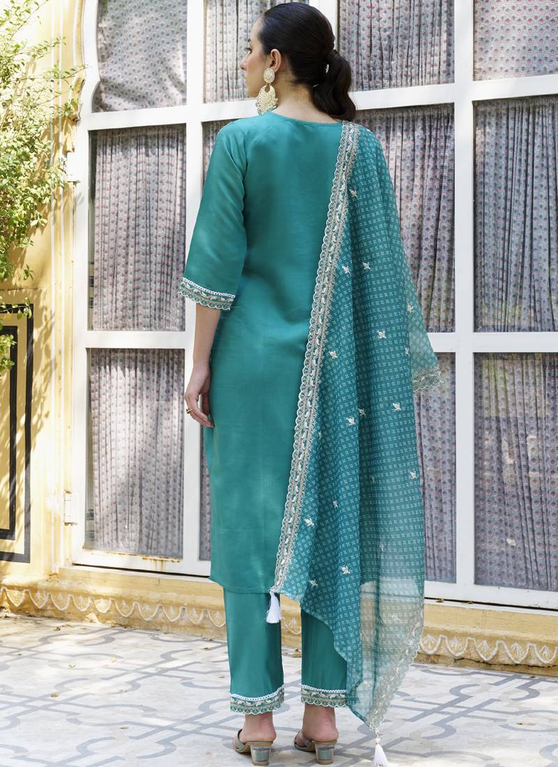 Dark-turquoise embroidered blend silk salwar suit