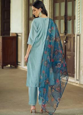 Light-grey embroidered viscose rayon salwar suit 3