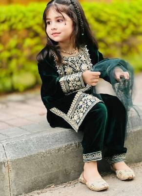 Designer viscose velvet embroidered work kids kurta set 2