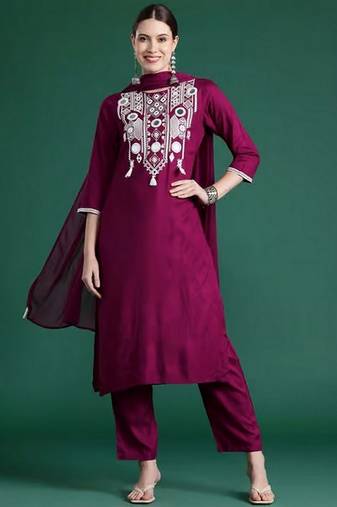 Cherry color smart and trendy viscose chanderi color casual kurta set