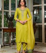 Liril color smart and trendy viscose rayon color casual kurta set