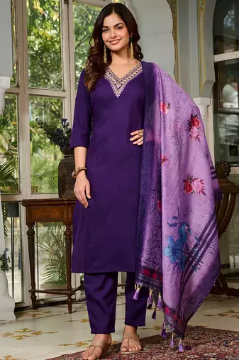 Voilet color smart and trendy viscose rayon color casual kurta set
