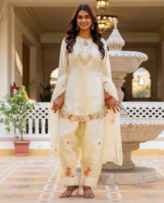 White color japan satin embroidery ceremonial suit 1