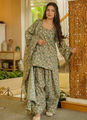Graceful green color cotton silk printed readymade partywear suit 3