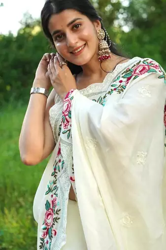 white silk blend embroidered wedding saree