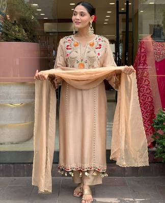 Cream color p v chanderi beautiful embroidered ceremonial readymade kurta set 4