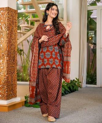 Rust color cambric cotton digital printed stylish kurta set 3