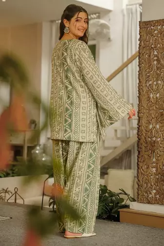 Green color cambric cotton digital printed stylish kurta set