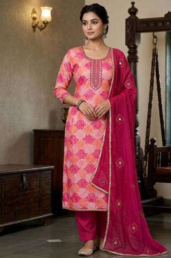 Magenta color maslin fabric stylish partywear salwar kameez
