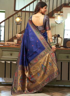 Navy blue woven paithani silk saree with blouse 4