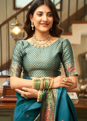 Teal blue woven paithani silk saree with blouse 5
