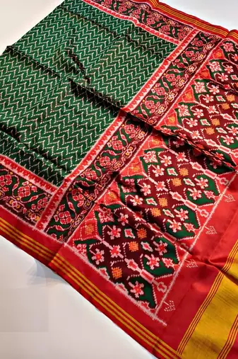 Green Color Lagadi Patta and weaved zari border Work Silk Patola Saree