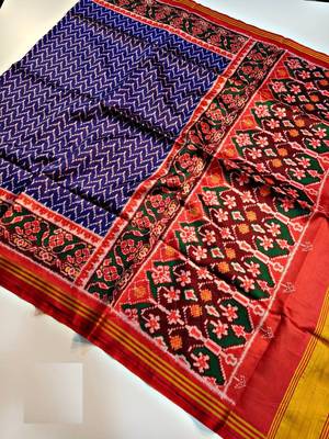 Purple Color Lagadi Patta and weaved zari border Work Silk Patola Saree 5
