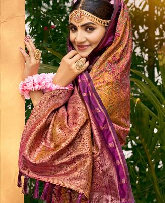 Rich and ethnic looking yellow woven soft silk blend saree 2
