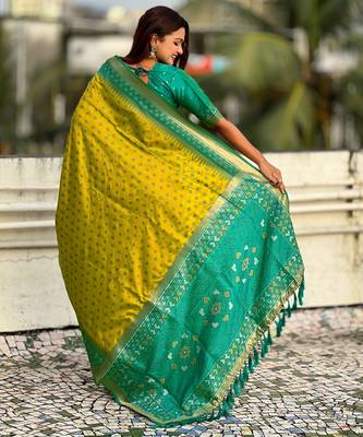 Mahendi woven meenakari ikkat patola silk blend saree 2