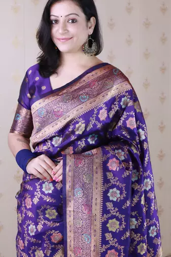 Voilet faux banarasi silk blend saree graceful traditional looks saree