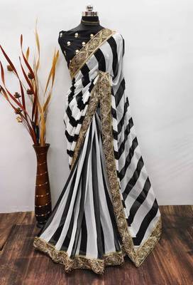 Black and white striped printed saree 4