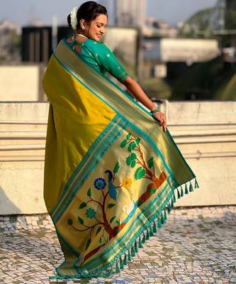 Mahendi paithani silk blend woven saree 2