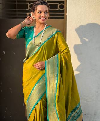 Mahendi paithani silk blend woven saree 3