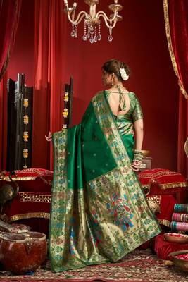 Green woven paithani silk saree with blouse 4
