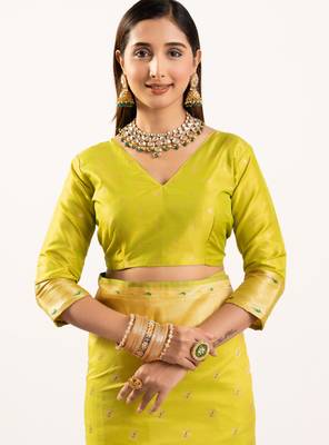 Pista faux banarasi silk blend heavy partywear ceremonial saree 5