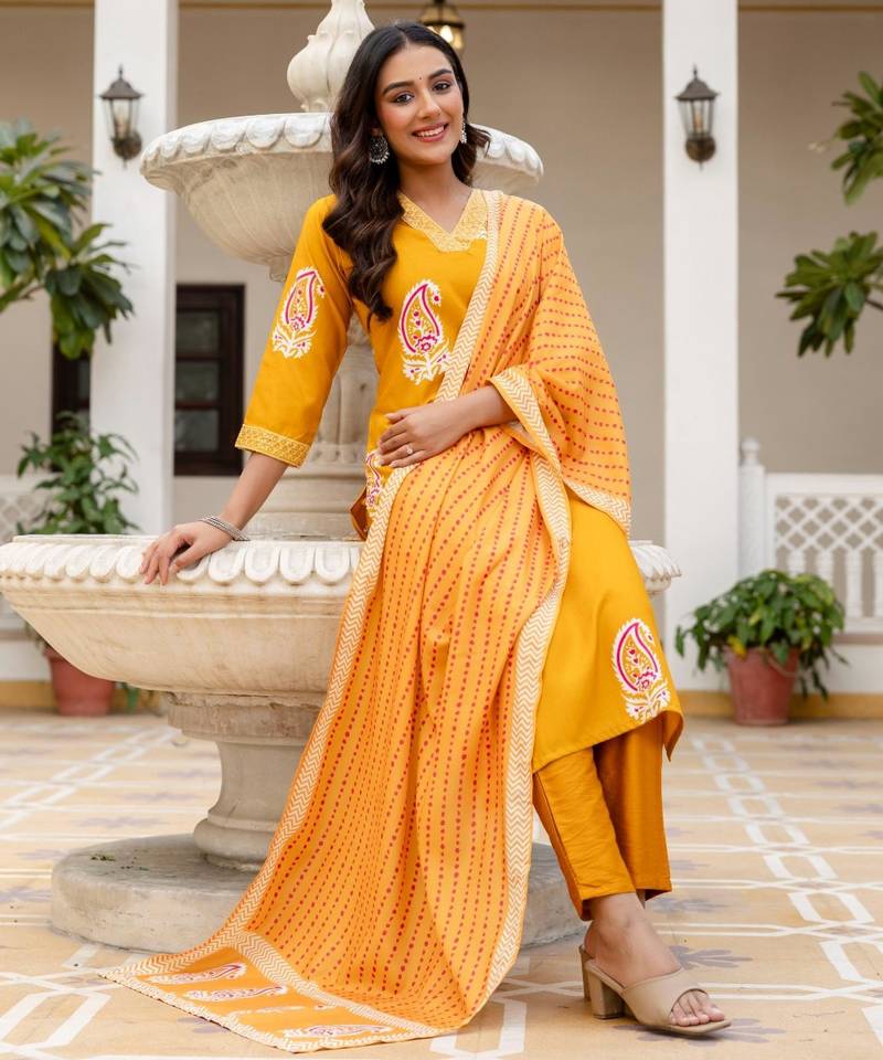 yellow rayon printed kurta sets