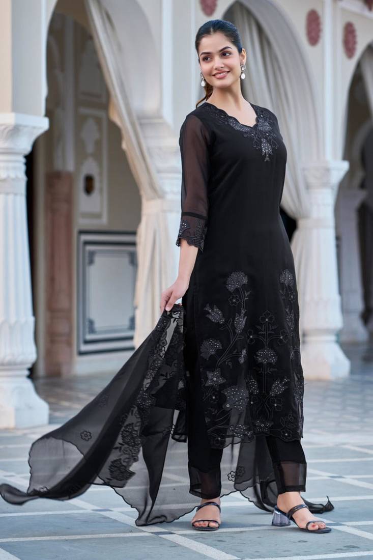 black georgette embroidered kurta sets