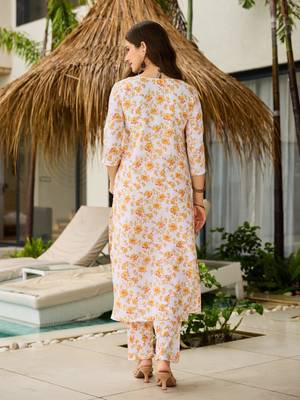 white silk blend printed kurta sets 3