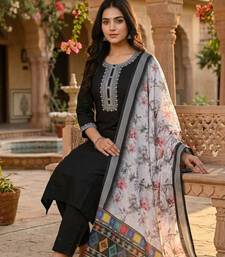 black cotton blend embroidered kurta sets