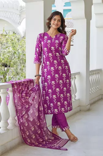 magenta cotton blend printed kurta sets
