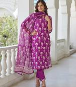 magenta cotton blend printed kurta sets