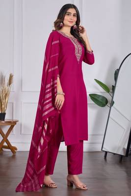 magenta rayon embroidered kurta sets 3