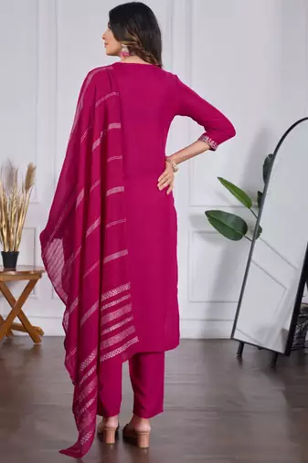 magenta rayon embroidered kurta sets