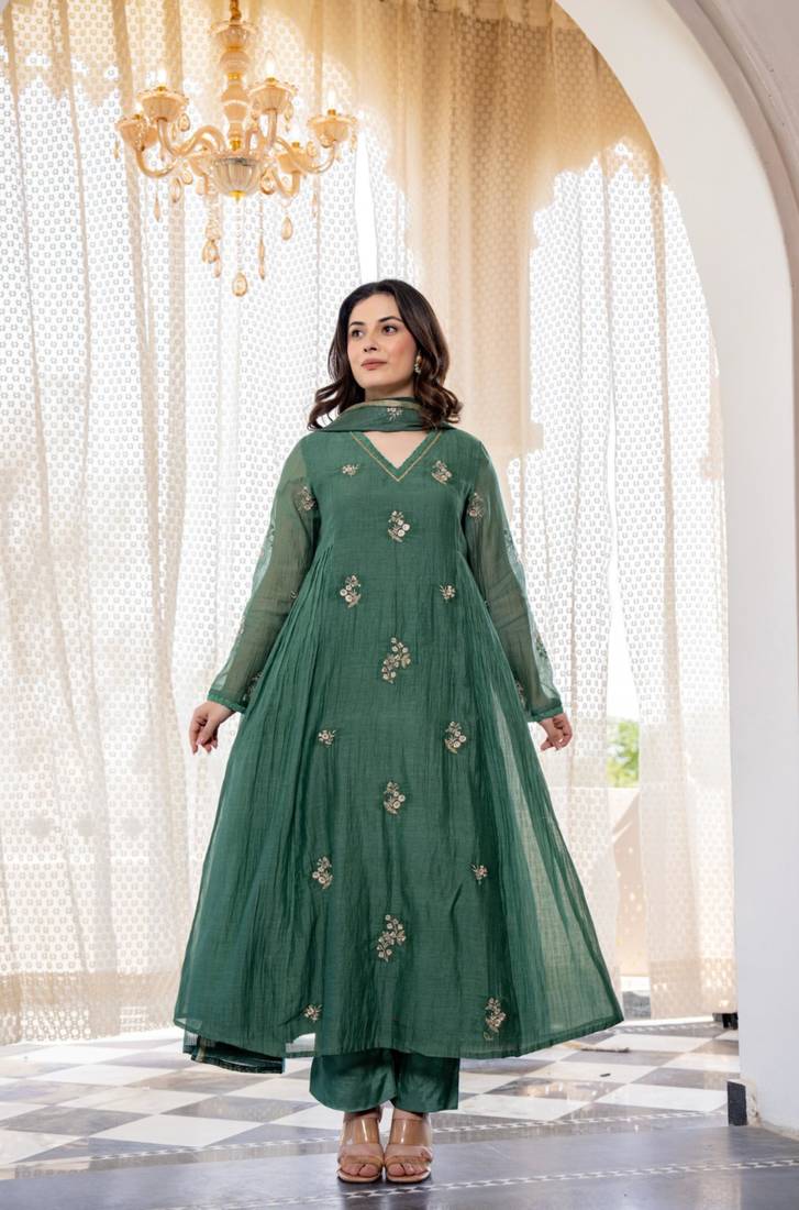 dark green chanderi silk embroidered kurta sets
