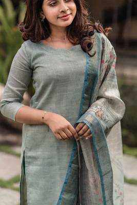green cotton blend printed kurta sets 5